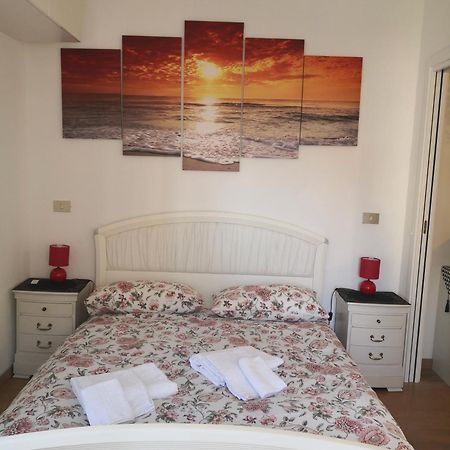 Apartamento Il Mare Ad Un Passo Varazze Exterior foto